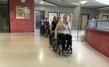 Rollstuhlfahren, Foto: M.Negele